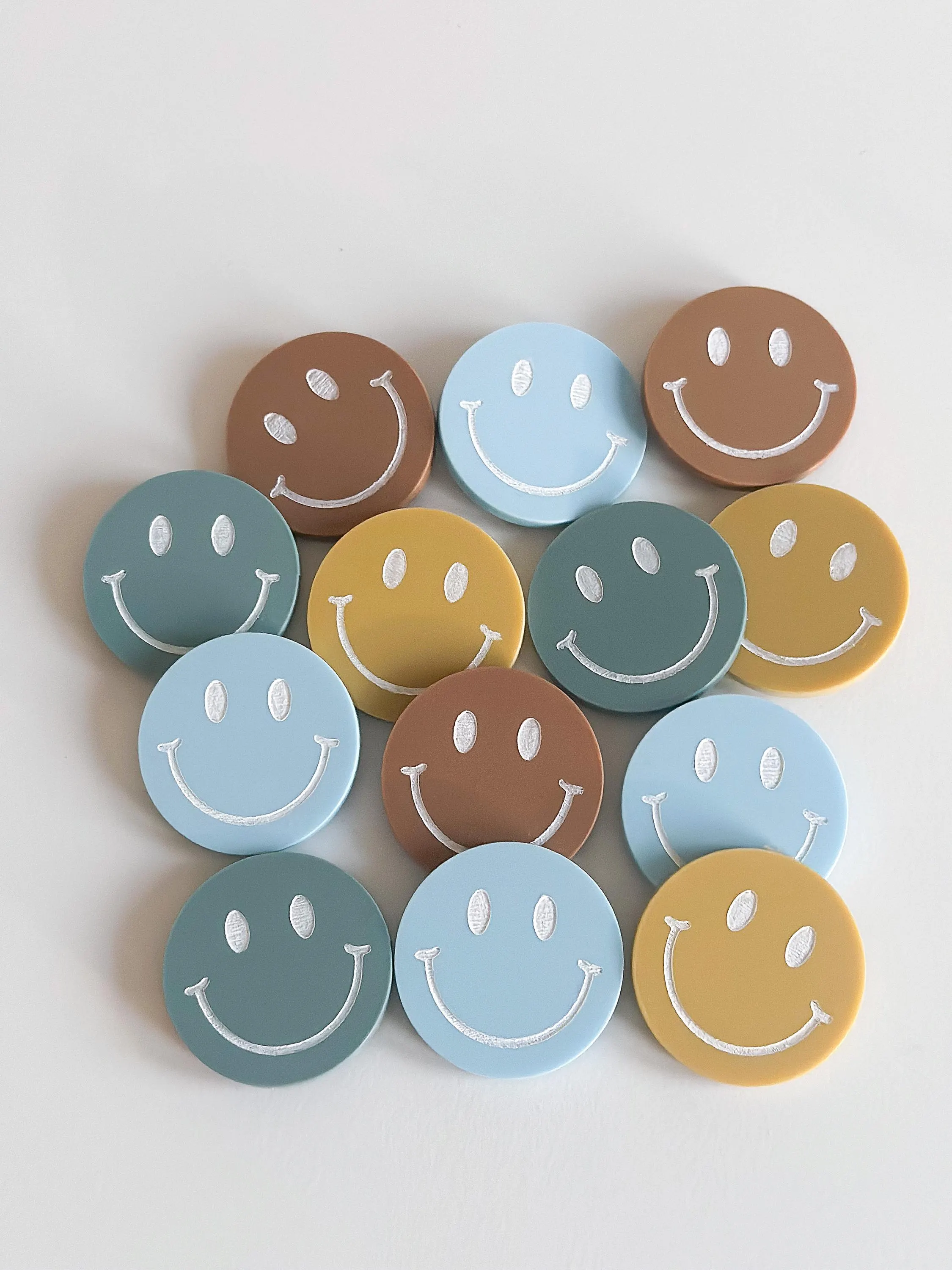 Personalised Smiley Face Reward Chart alternate view